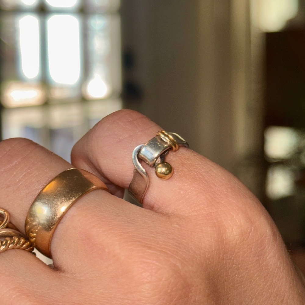 Vintage 18k yellow gold and 925 silver hook and eye pinky ring size 4.25
